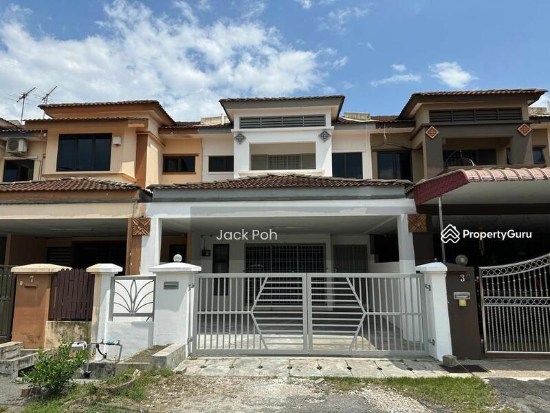 Untuk Dijual - Terrace house at Desa Temiang Jaya
