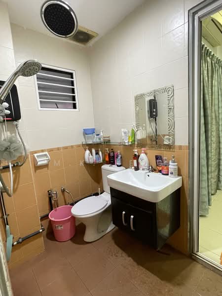 Terraced House for Sale in Bandar Puteri Klang (Klang) - M.K. Heng - Bathroom - PropertyGuru.com.my