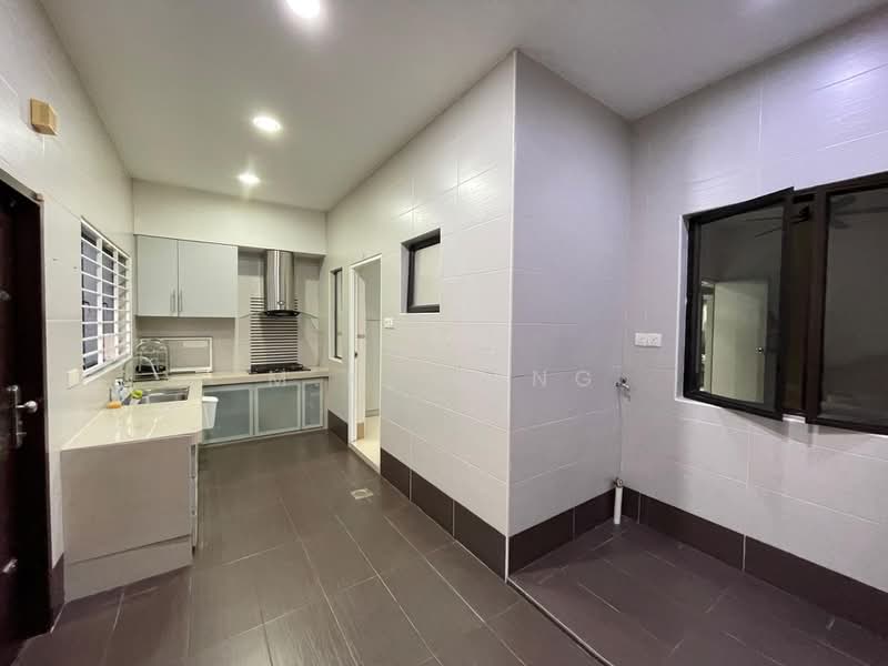 Terraced House for Sale in Bandar Puteri Klang (Klang) - M.K. Heng - Kitchen - PropertyGuru.com.my