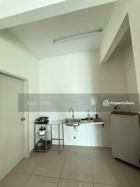 Untuk Disewa - Royale Infinity