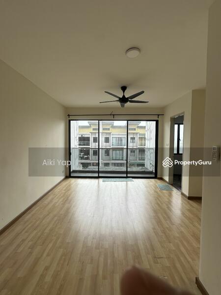 For Sale - taman anggun 3c
