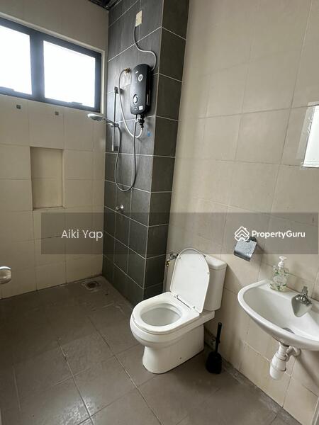 For Sale - taman anggun 3c