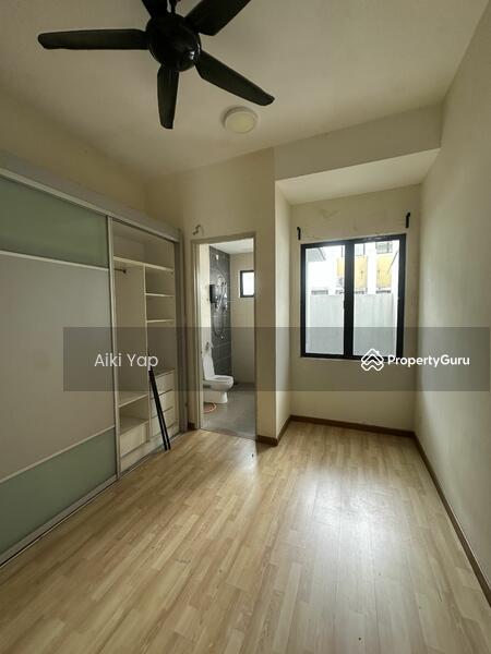 For Sale - taman anggun 3c
