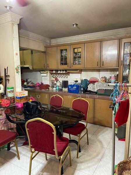 For Sale - De Tropicana