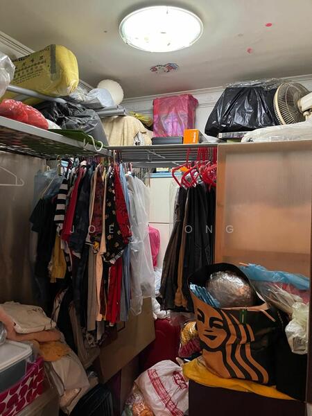 For Sale - De Tropicana