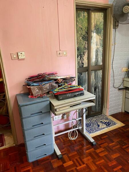 For Sale - De Tropicana