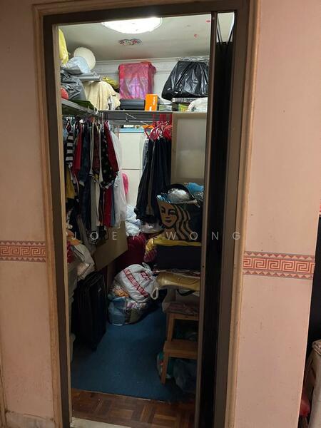 For Sale - De Tropicana