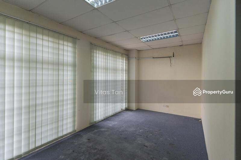 Untuk Dijual - Plaza Jelutong