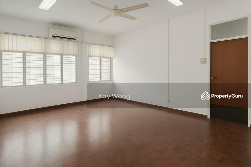 Untuk Dijual - Worth Buy 2 Storey Bungalow