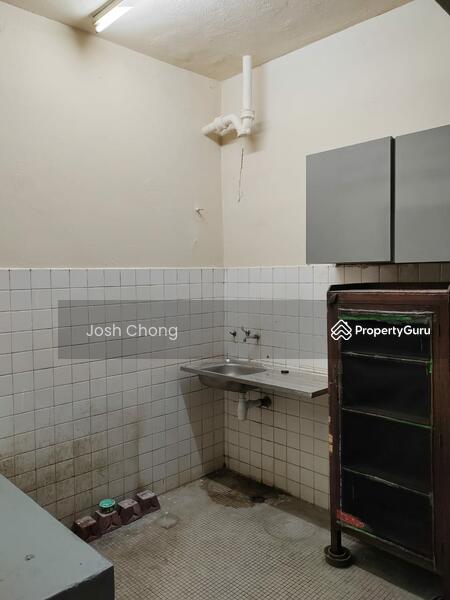 Untuk Dijual - Jalan San Peng