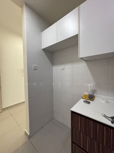 Service Residence for Sale at Seasons Amara Larkin - Hooi Yee Lee - Kitchen - PropertyGuru.com.my