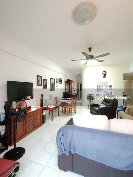 Untuk Dijual - Le Renaissance