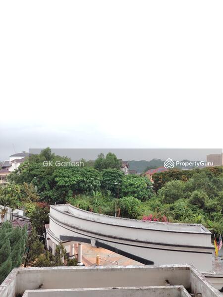 Untuk Dijual - Le Renaissance