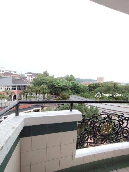 Untuk Dijual - Le Renaissance