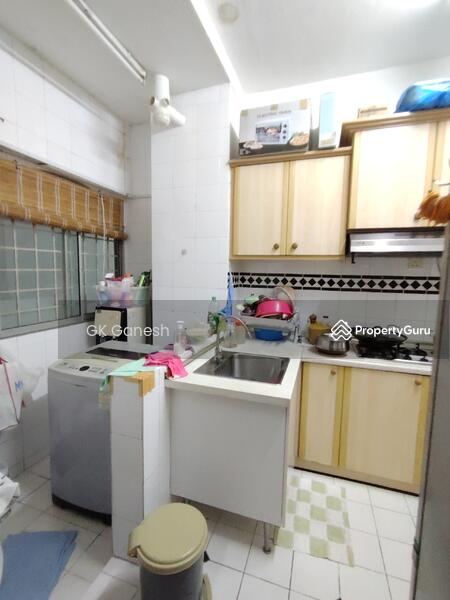Untuk Dijual - Le Renaissance