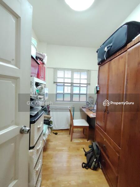 Untuk Dijual - Le Renaissance