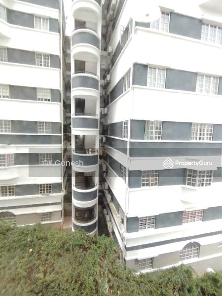 Untuk Dijual - Le Renaissance