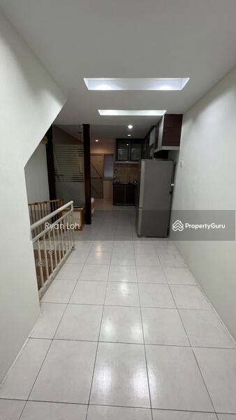 Untuk Disewa - Town House Pangsapuri Mewar Indah