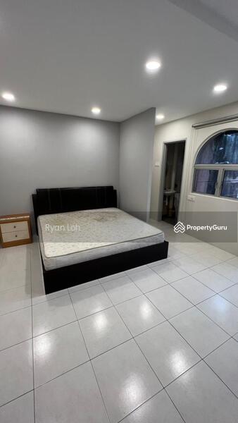 Untuk Disewa - Town House Pangsapuri Mewar Indah