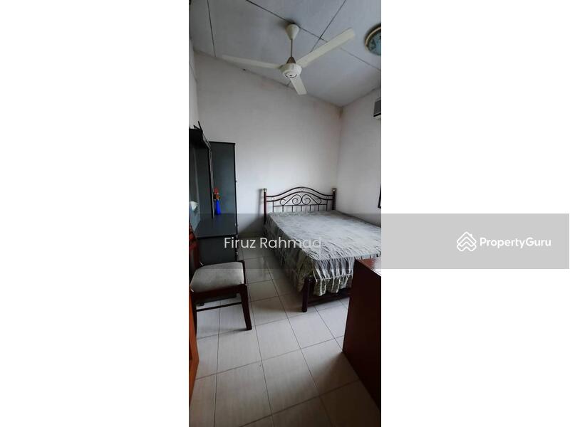 1-storey Terraced House for Sale in Banting (Banting) - Firuz Rahmad - PropertyGuru.com.my