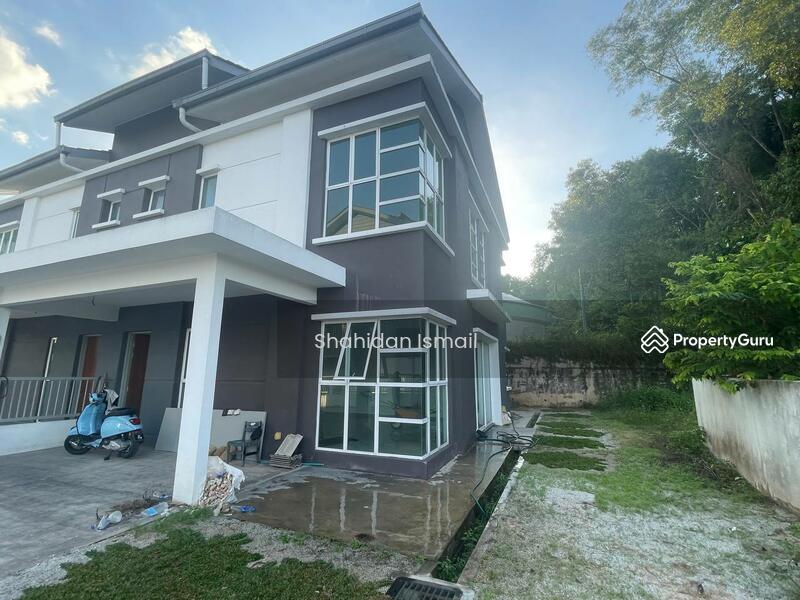 For Sale - Taman Pinggiran Mahkota