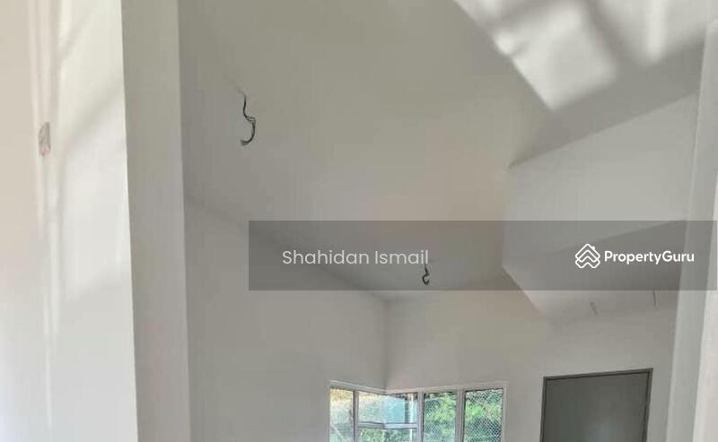 For Sale - Taman Pinggiran Mahkota