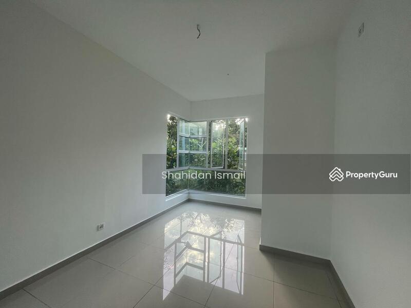 For Sale - Taman Pinggiran Mahkota
