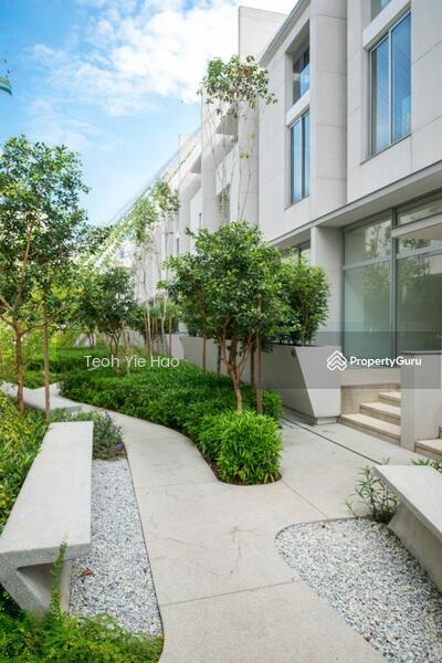 For Rent - The Edge of U-Thant