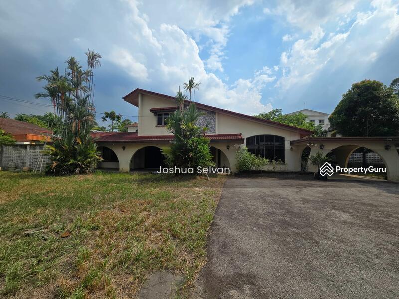 For Sale - Bungalow at Taman Tunku