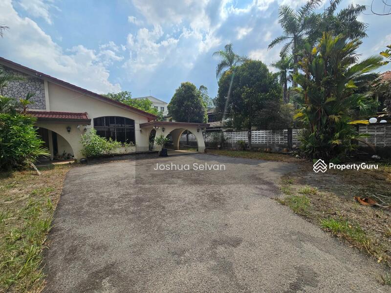 For Sale - Bungalow at Taman Tunku