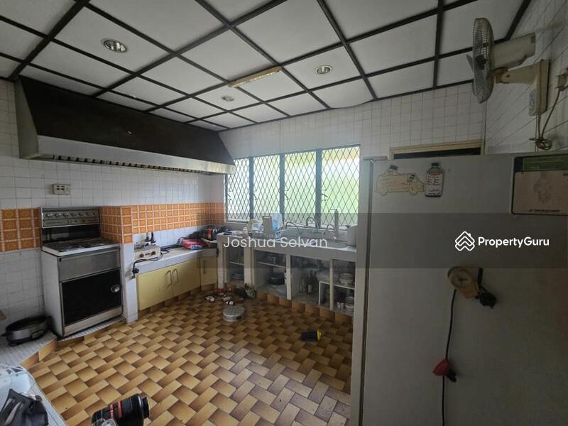 For Sale - Bungalow at Taman Tunku