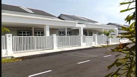 Rumah Teres untuk Dijual di Melaka City (Melaka) - Jason Tay - Outside view - PropertyGuru.com.my