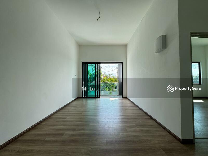 For Sale - Pengkalan Semi D 2 Storey (Brand New) 35x100
