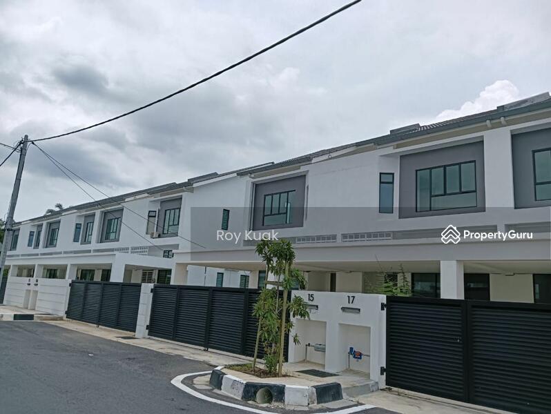 Untuk Dijual - Terrace house at Taman Perdana