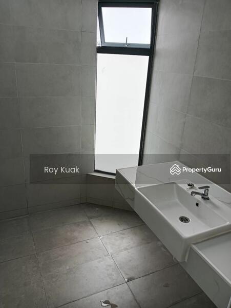 Untuk Dijual - Terrace house at Taman Perdana