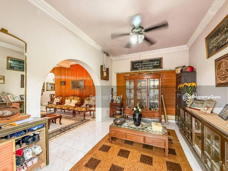 Rumah Berkembar untuk Dijual di Seksyen 22 (Petaling Jaya) - Reena Sarif - PropertyGuru.com.my