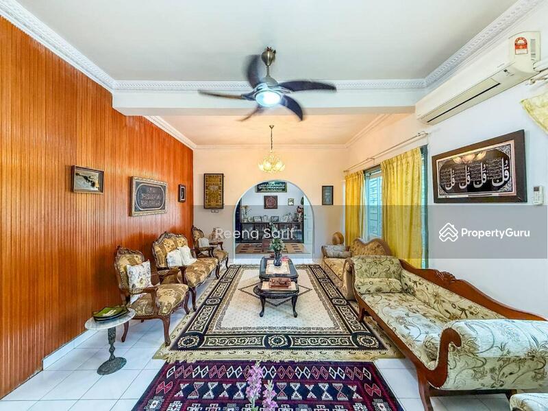 Rumah Berkembar untuk Dijual di Seksyen 22 (Petaling Jaya) - Reena Sarif - PropertyGuru.com.my