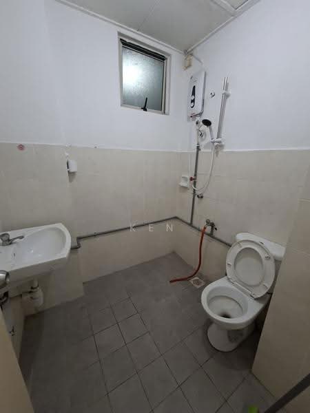 Kondominium untuk Disewa di Fortune Avenue - Ken Lai - Bathroom - PropertyGuru.com.my