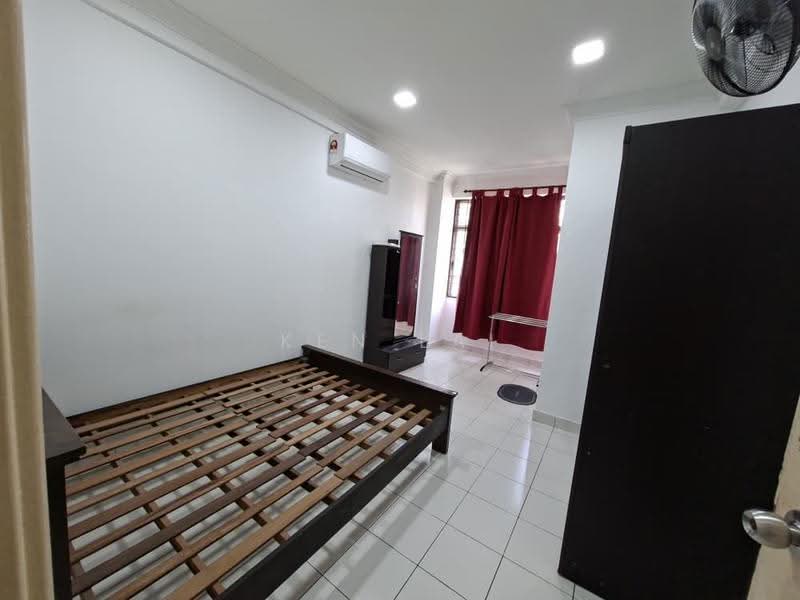 Kondominium untuk Disewa di Fortune Avenue - Ken Lai - Bedroom - PropertyGuru.com.my