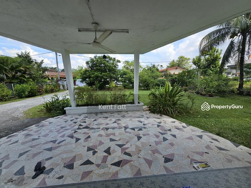 For Sale - Bungalow Petaling Jaya Seksyen 18