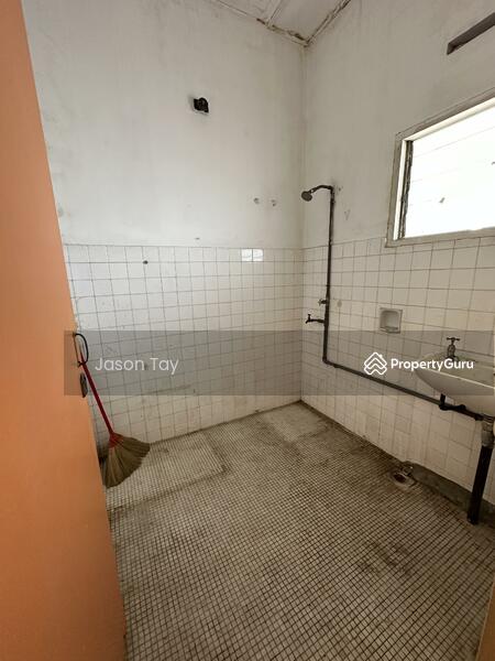 Untuk Dijual - Jalan Chan Koon Cheng