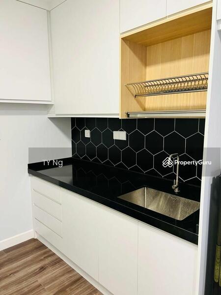 For Sale - Utropolis Urbano