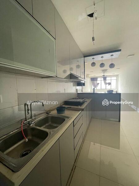 For Sale - 228 Kondominium