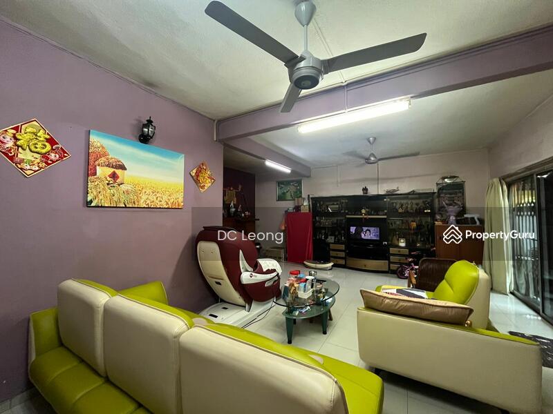 Untuk Dijual - Terrace house at Taman Mulia