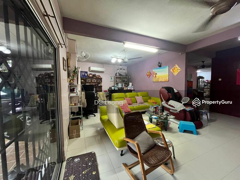 Untuk Dijual - Terrace house at Taman Mulia