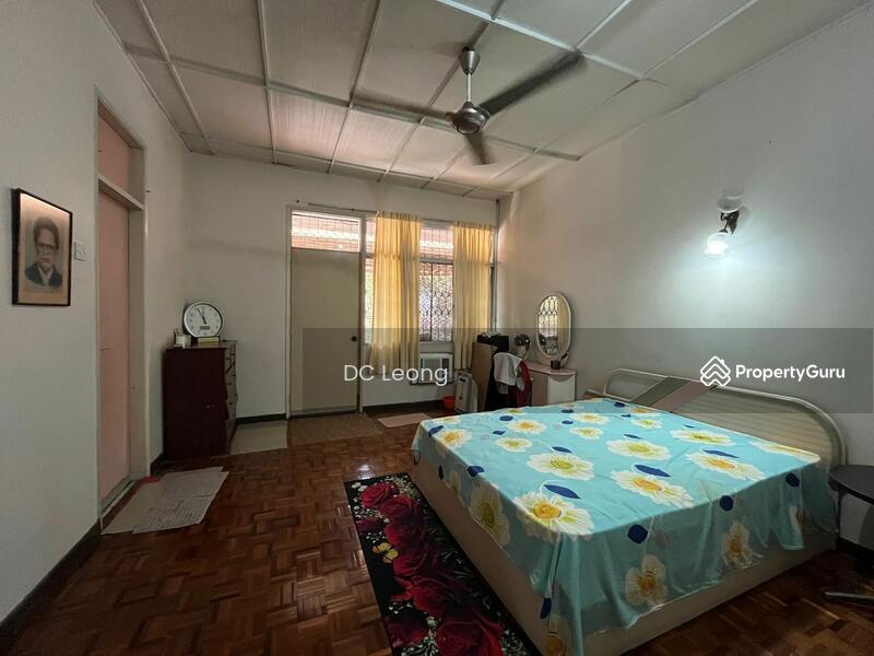 Untuk Dijual - Terrace house at Taman Mulia