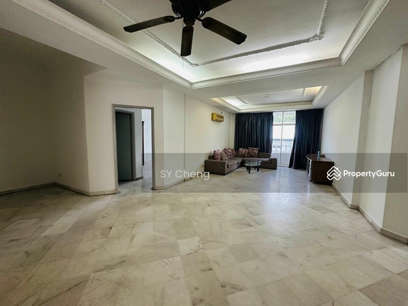 For Rent - Stulang Villa