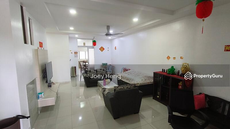 For Sale - Nilai Ready Unit 24x75 Only 680K! Limited Unit