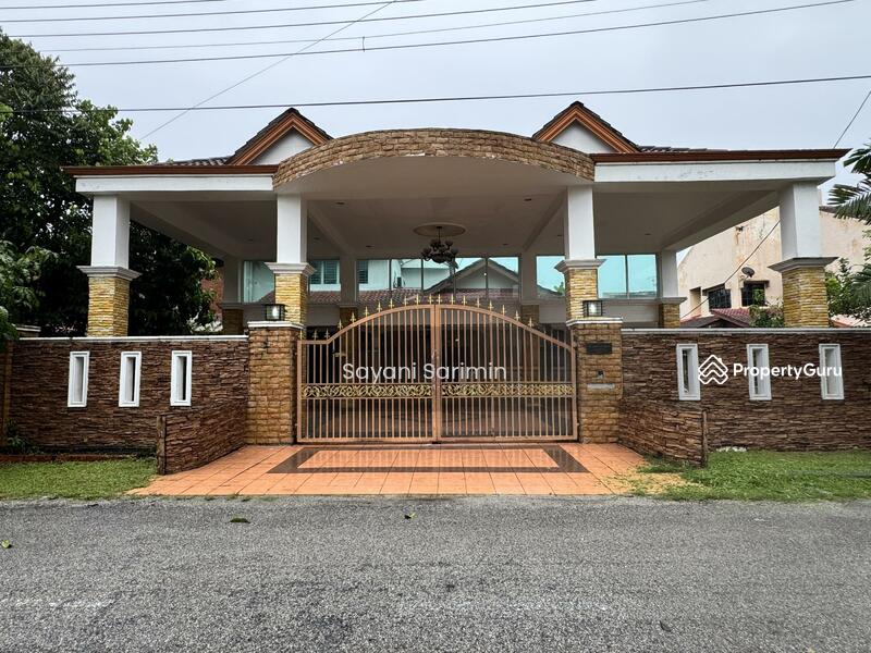 Untuk Dijual - Fully Renovated 2 Storey Semi-D Seksyen 3, Bangi