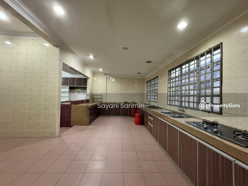 Untuk Dijual - Fully Renovated 2 Storey Semi-D Seksyen 3, Bangi
